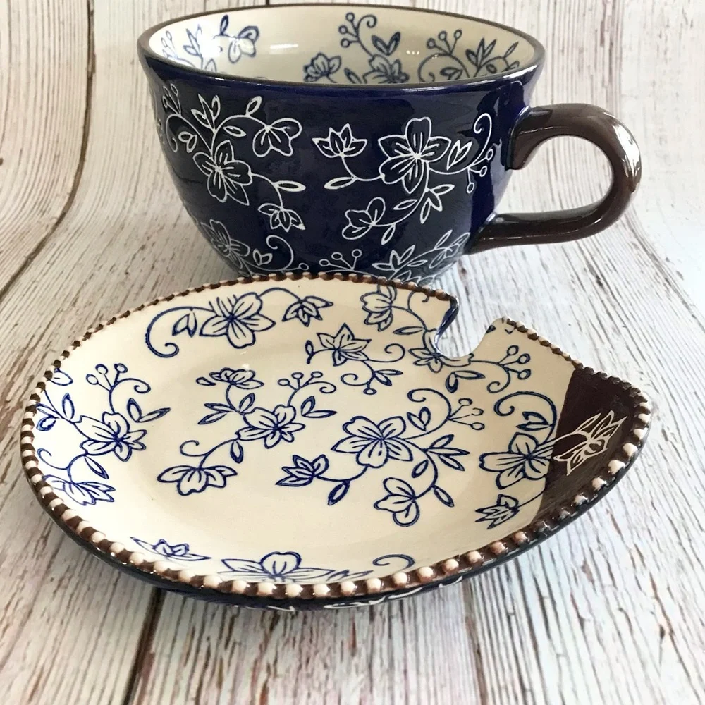 Temptations Floral 22oz Mug with Lid Set NWOT